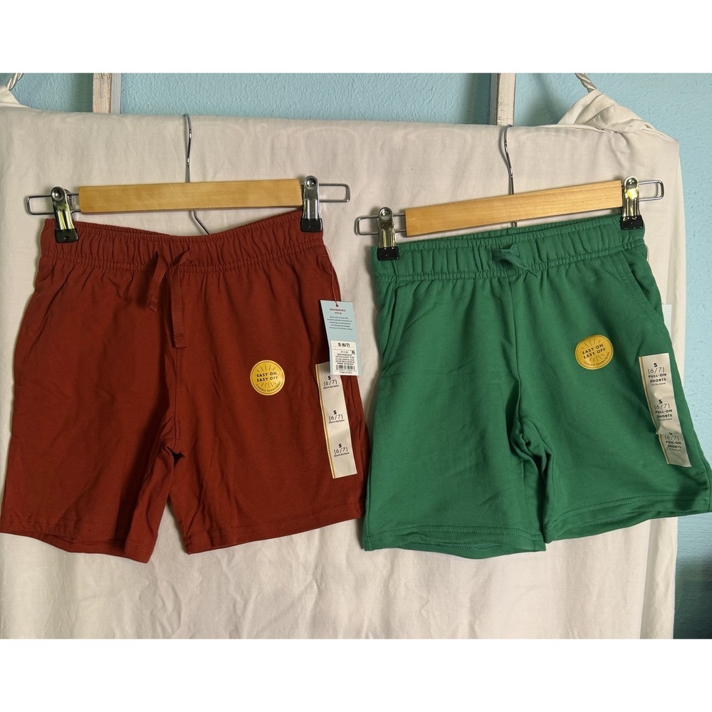Cat Jack boys Green Red Rust Pull On Elastic Waist Short Shorts Sz S 6/7 NWT